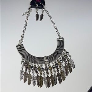 New Paparazzi Silver and Bronze “Fierce in Feathers” Necklace and Earrings